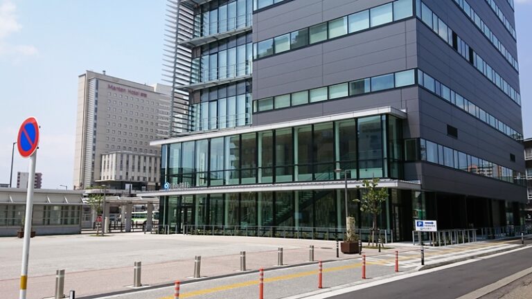 T銀行本店 - 画像4
